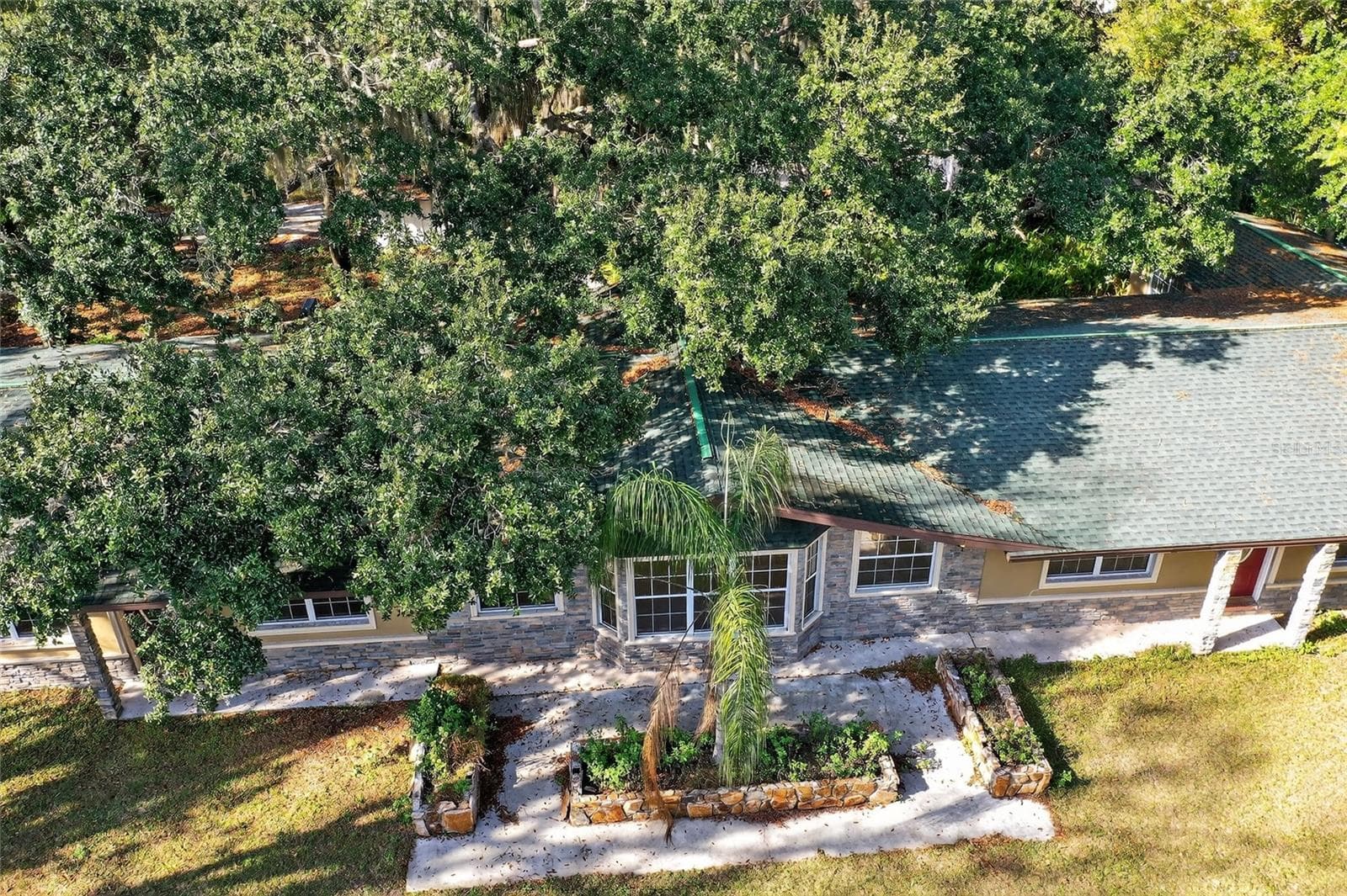 Single Family Residence at 17220 ESTES RD, LUTZ, photo 3 of 28