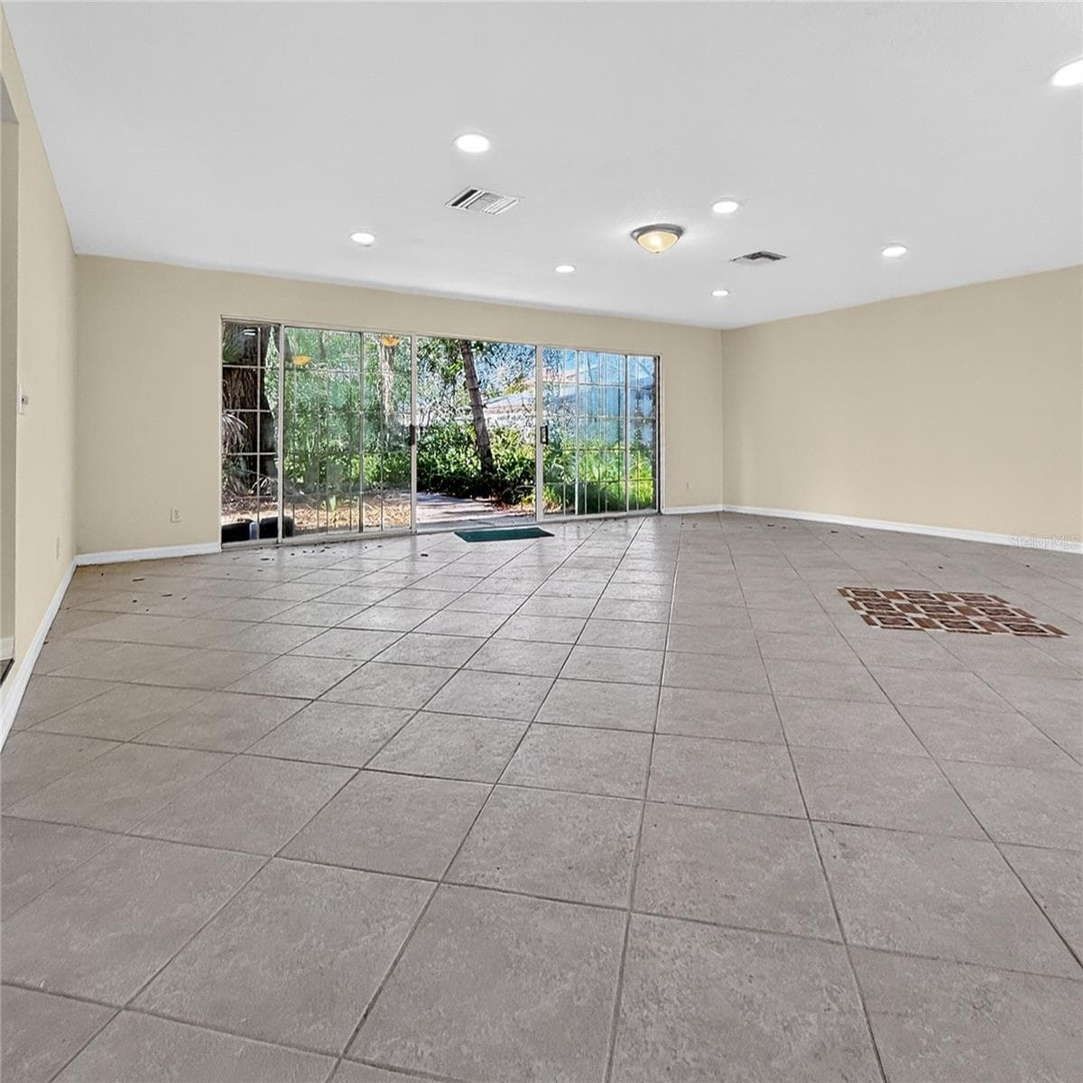 Single Family Residence at 17220 ESTES RD, LUTZ, photo 8 of 28