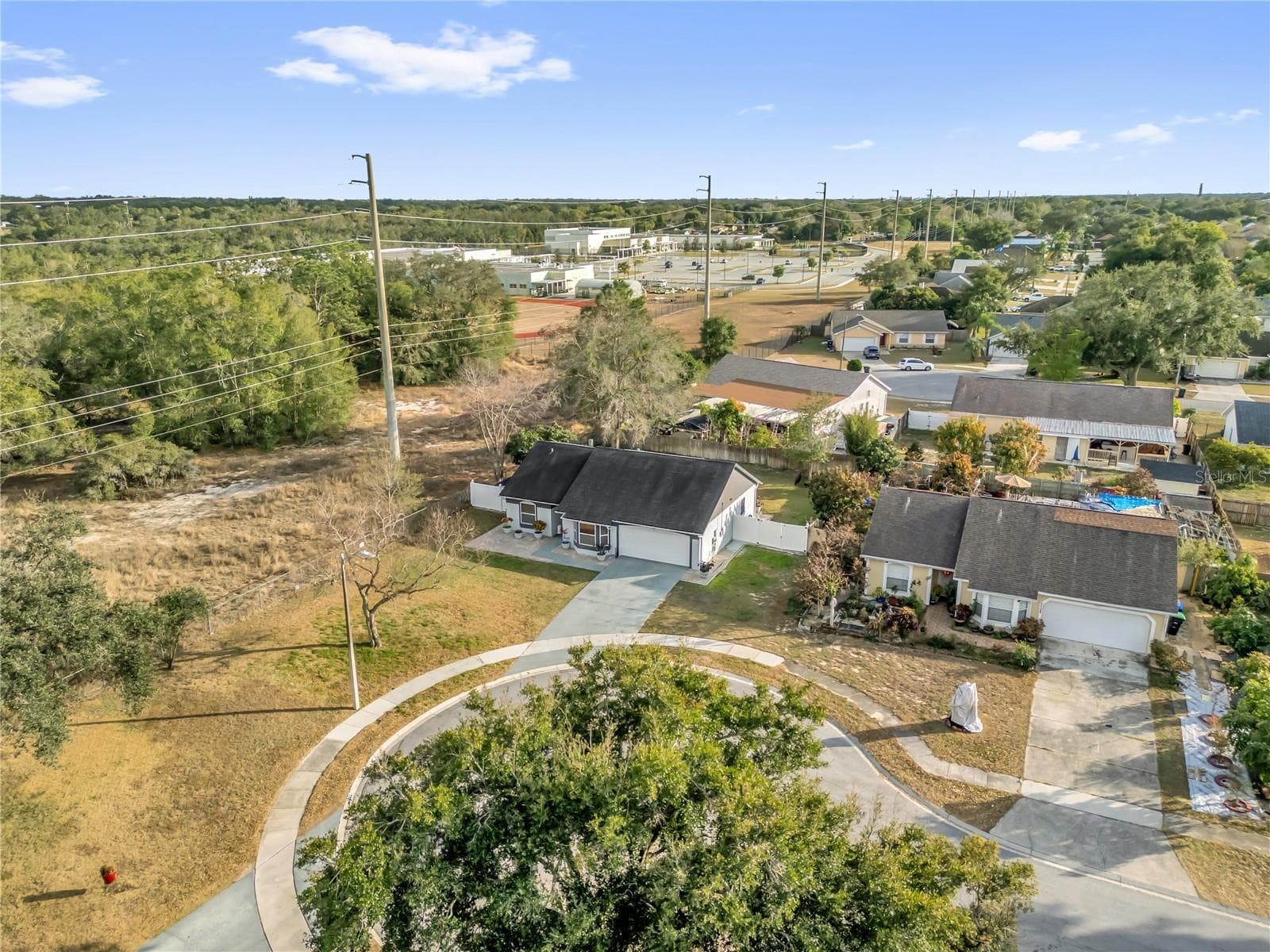 Single Family Residence at 7702 LEGACY LN, ORLANDO, photo 3 of 21