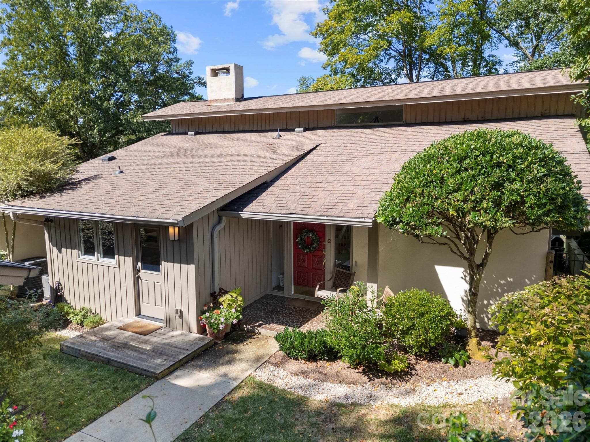 Welcome to 12 Cove Rd - Clover