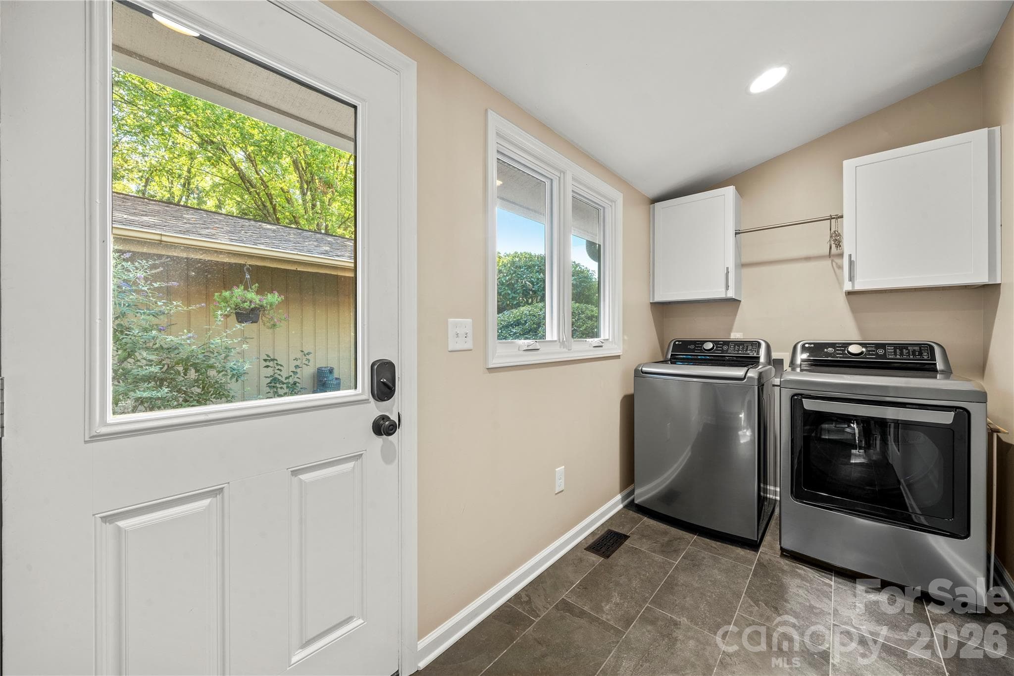 mudroom/laundry - Clover