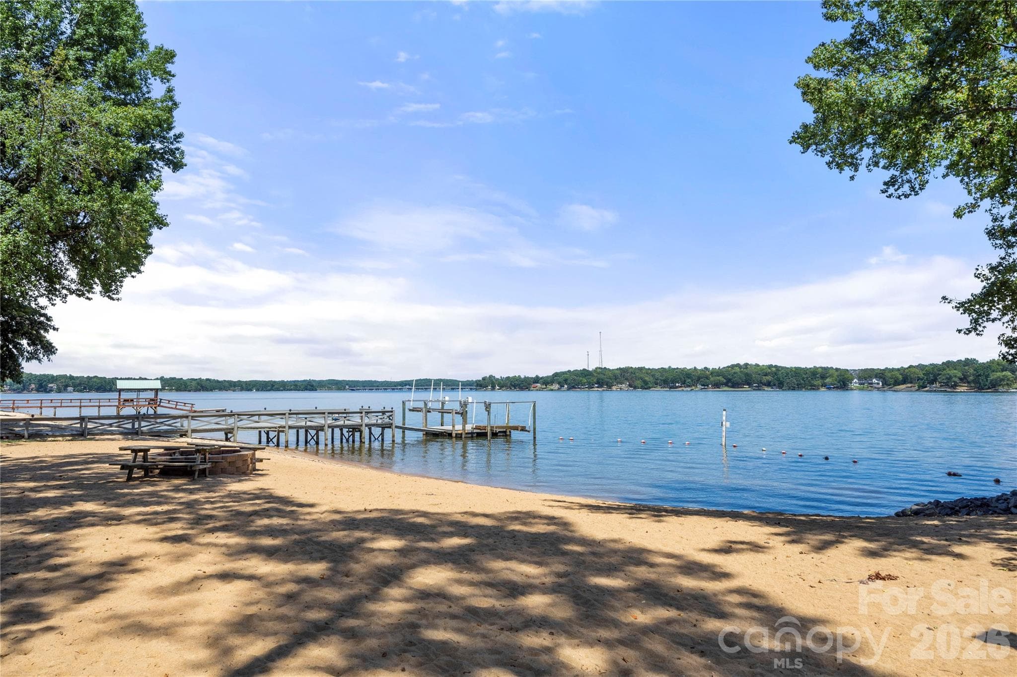 community beach - Clover