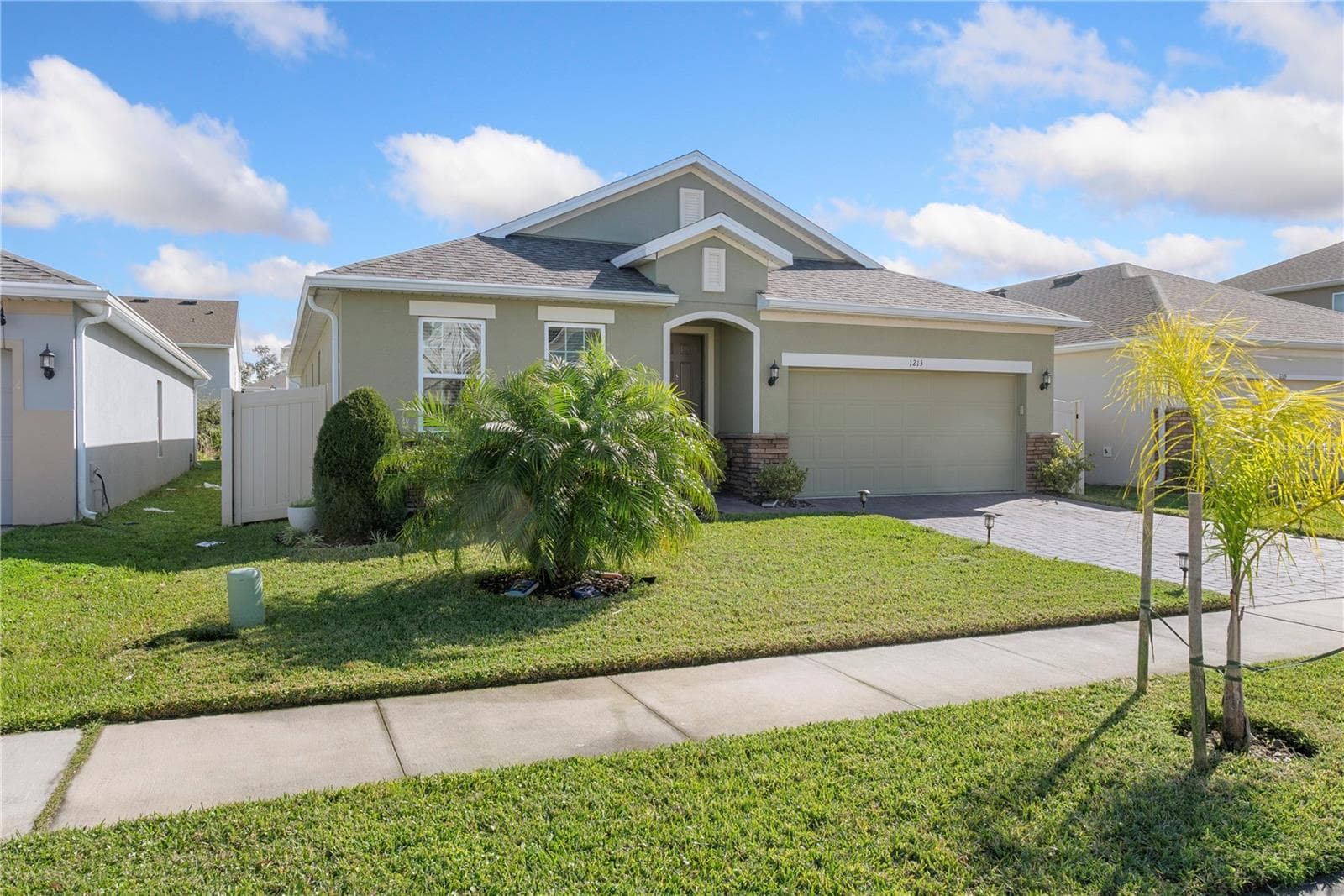 Single Family Residence at 1213 CRANE TALON WAY, SANFORD, photo 2 of 37