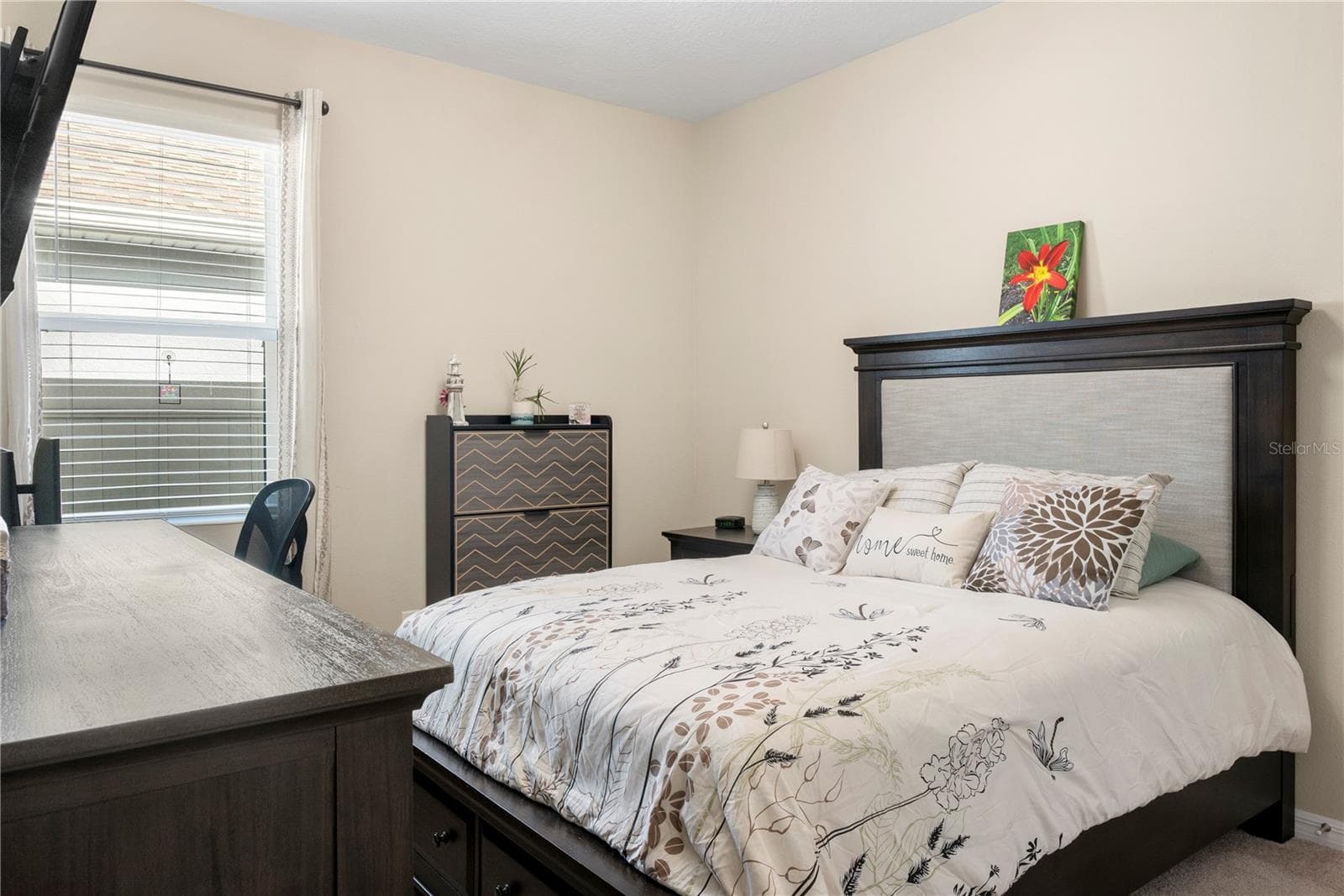 Single Family Residence at 1213 CRANE TALON WAY, SANFORD, photo 8 of 37