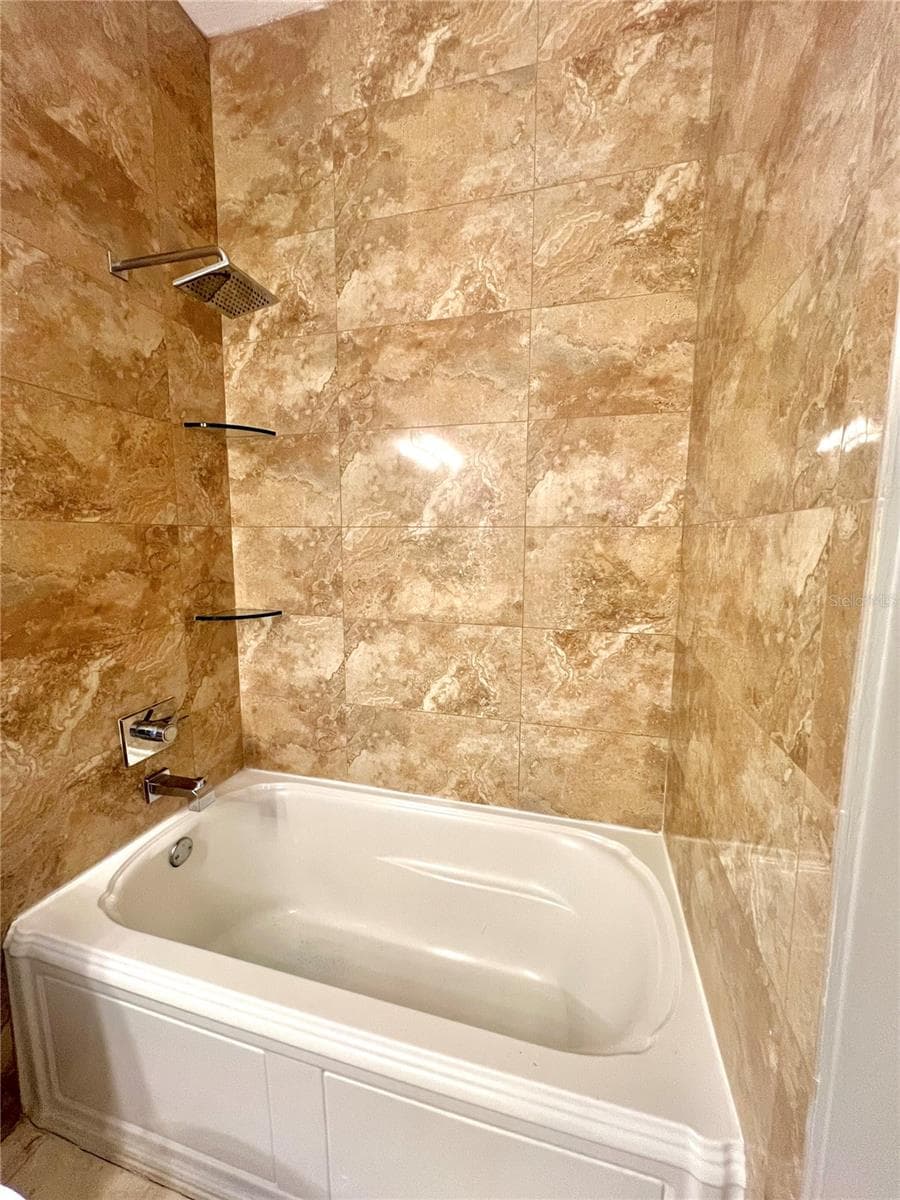 Townhouse at 809 HARBOR OAK LN, CLEARWATER, photo 32 of 33