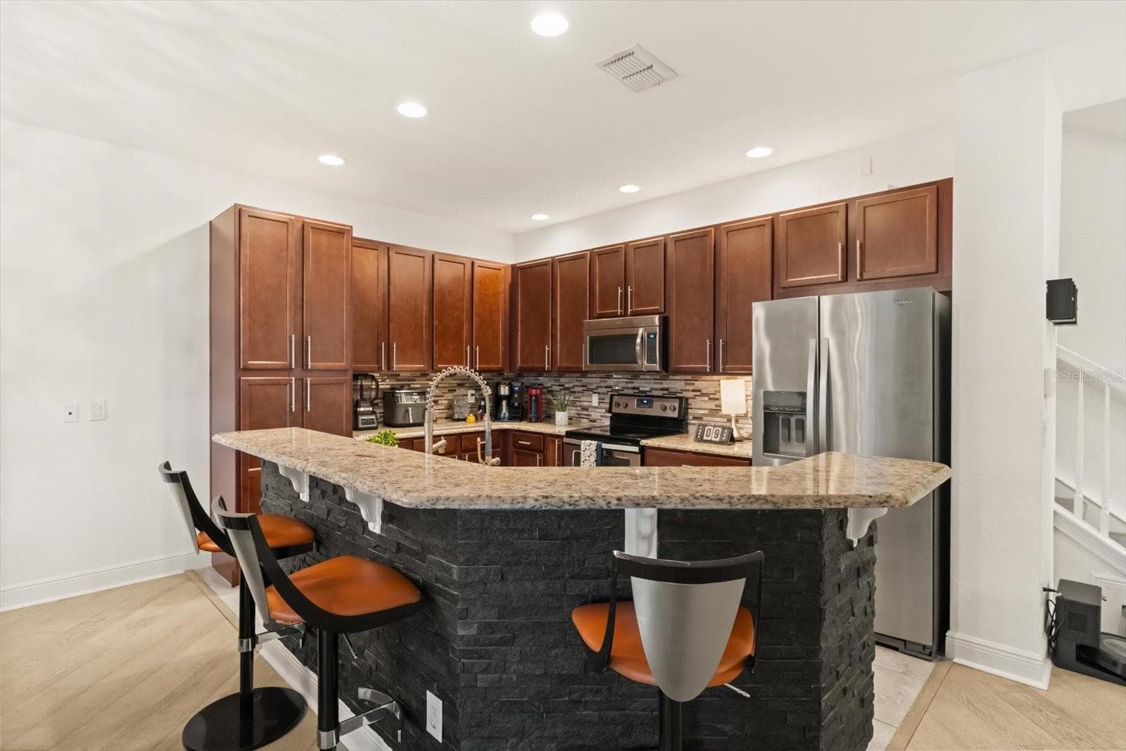 Kitchen - 10613 BELFRY CIR, ORLANDO