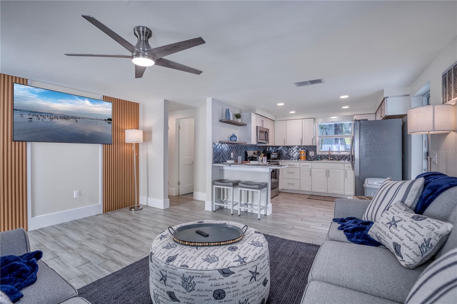 Duplex at 3604 GULF DR #A and B, HOLMES BEACH, photo 23 of 49