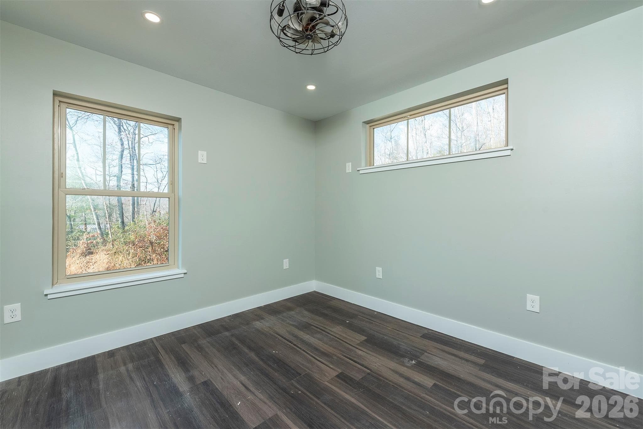 Main Level Bedroom - Black Mountain