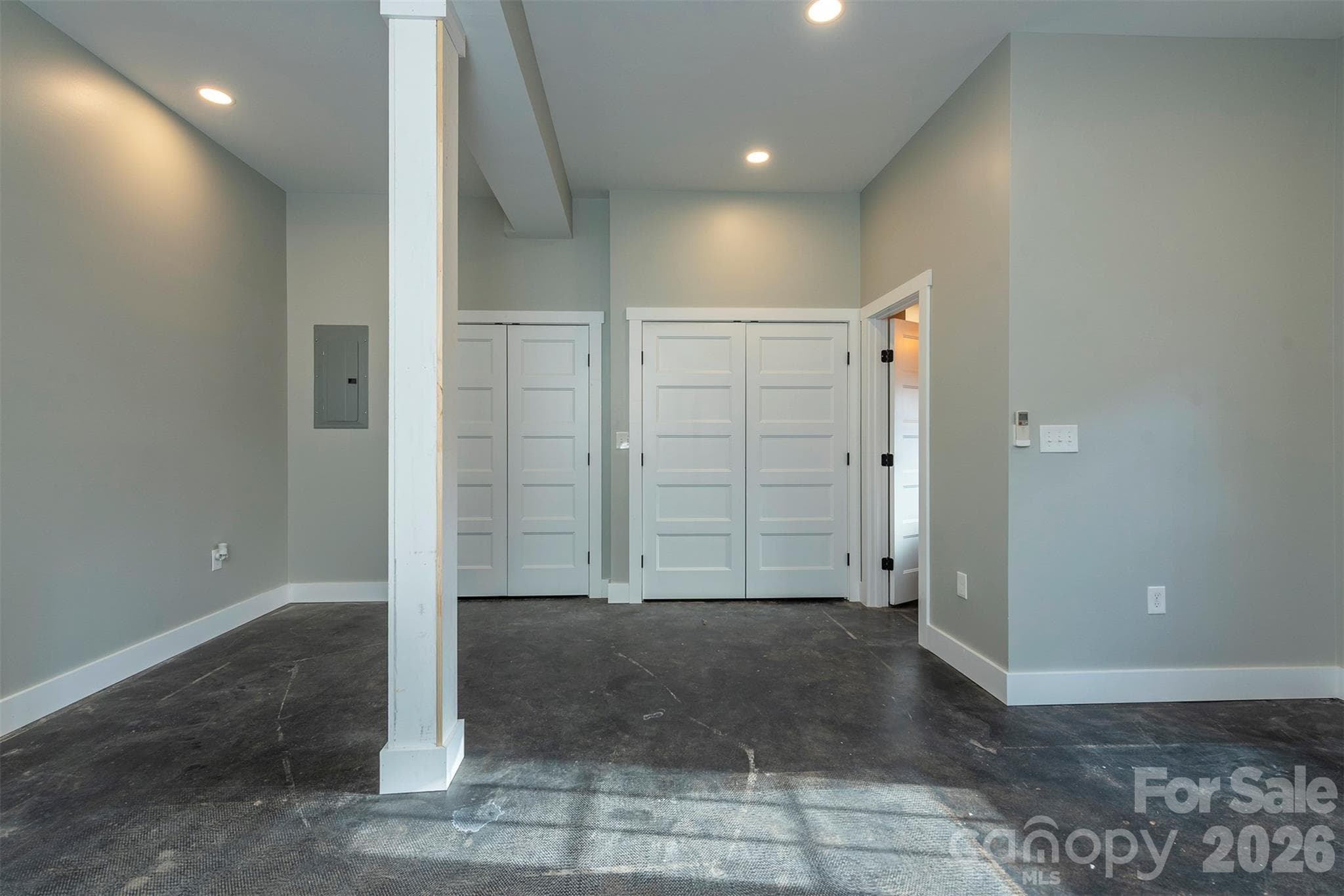 Lower Level Bedroom - Black Mountain
