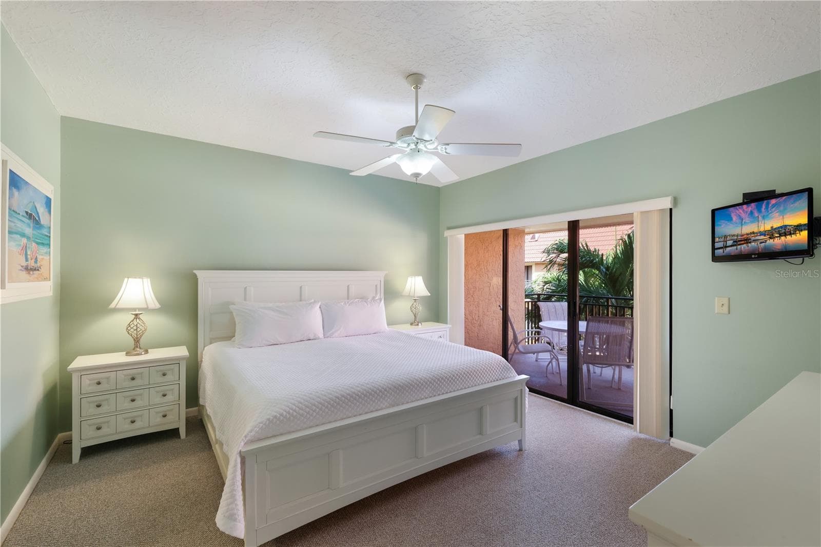 Condominium at 6006 GULF DR #214, HOLMES BEACH, photo 13 of 38