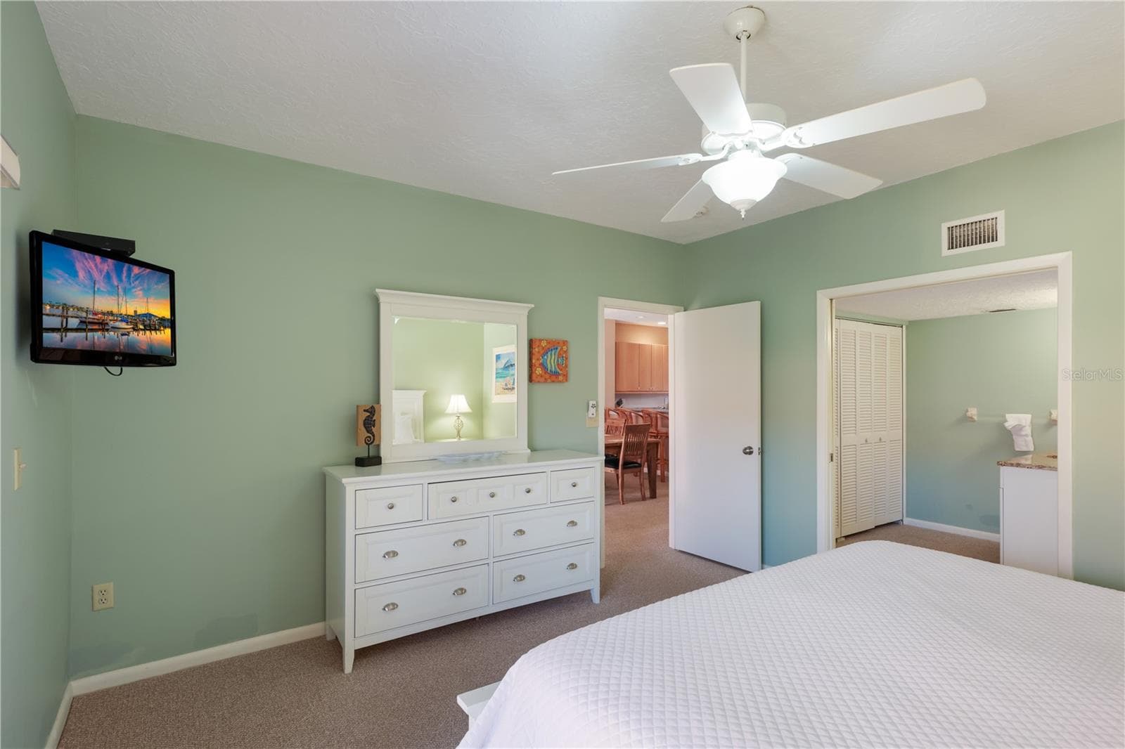 Condominium at 6006 GULF DR #214, HOLMES BEACH, photo 14 of 38