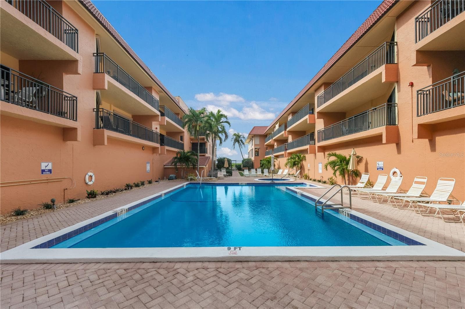 Condominium at 6006 GULF DR #214, HOLMES BEACH, photo 30 of 38