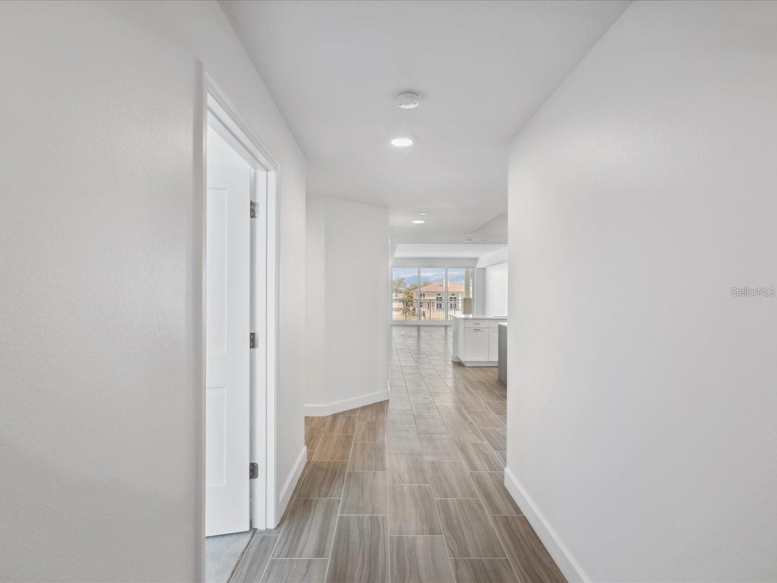 Condominium at 125 ISLAND WAY #304, CLEARWATER BEACH, photo 2 of 43