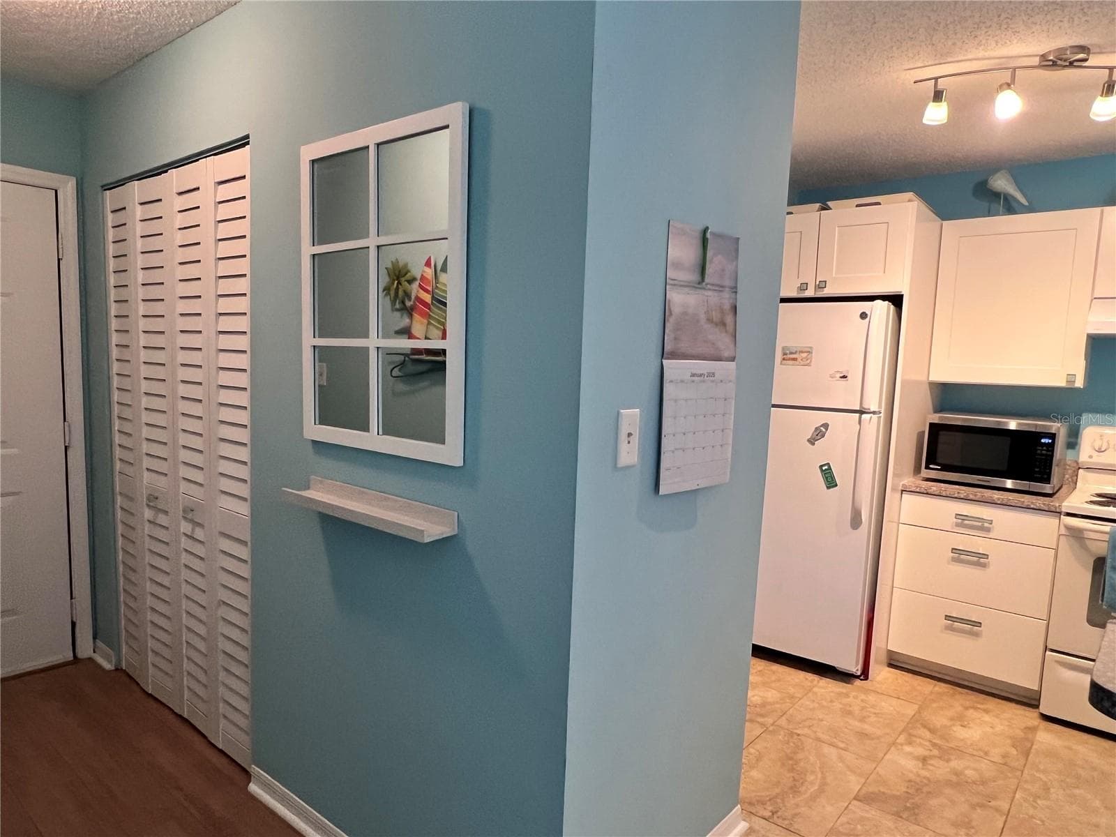 Condominium at 4040 CROCKERS LAKE BLVD #1717, SARASOTA, photo 22 of 44