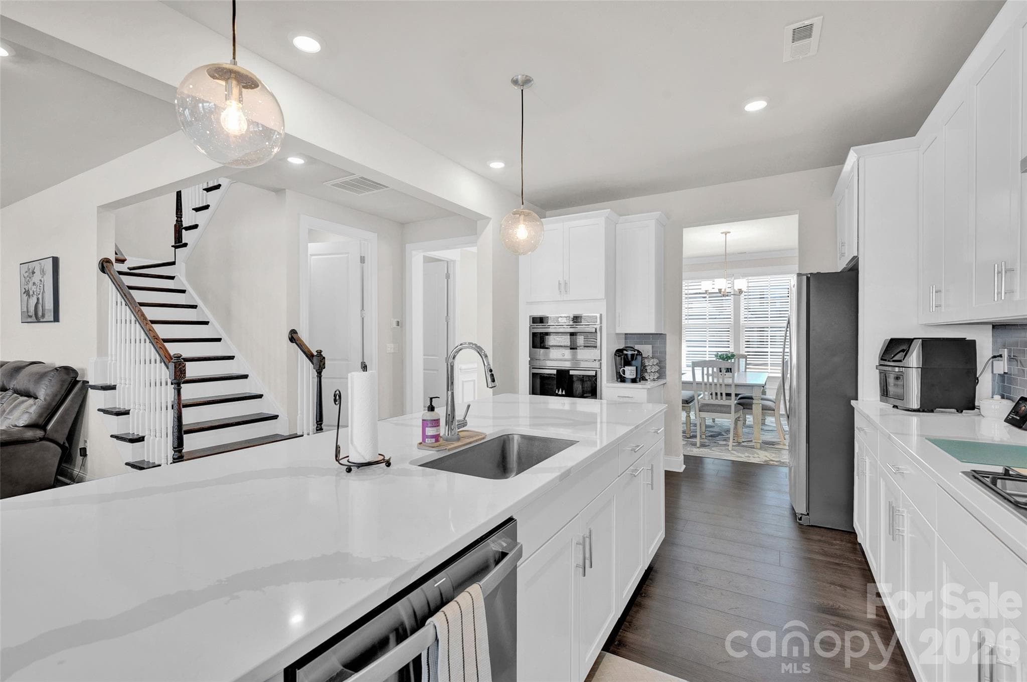 Tons of cabinets and storage plus Walk-in Pantry - Mooresville