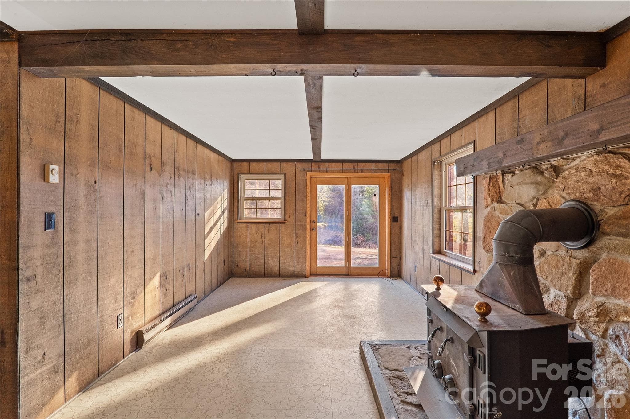 View toward living/den area - 591 Landrum Road, Columbus