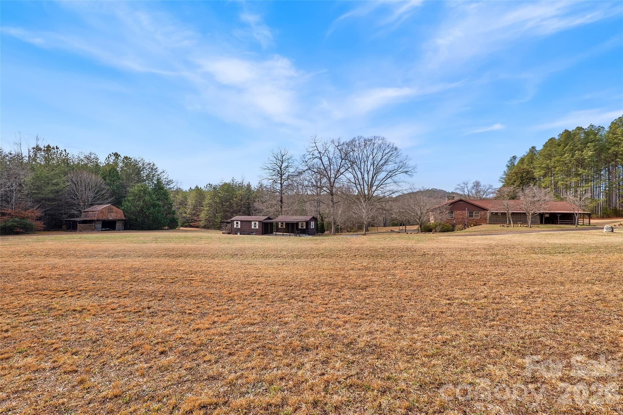 The possibilities are limitless on this beautiful sprawling property! - 591 Landrum Road, Columbus