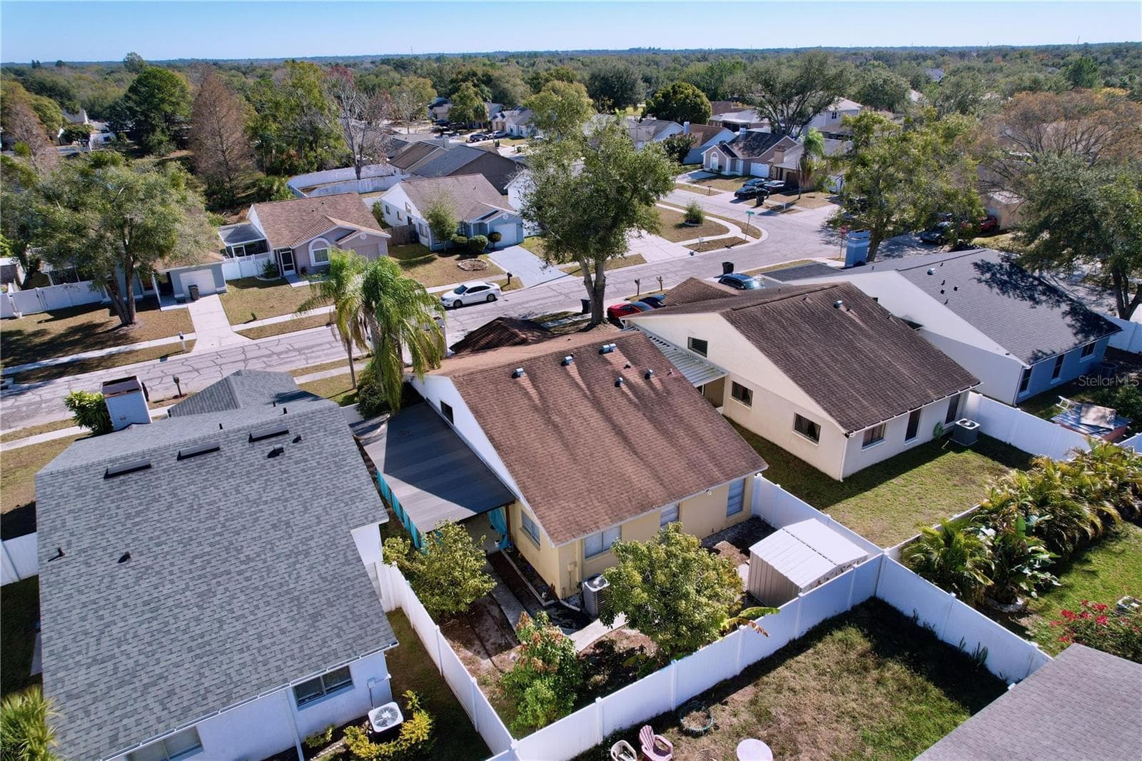 Single Family Residence at 11115 CHERRYWOOD LN, RIVERVIEW, photo 10 of 53
