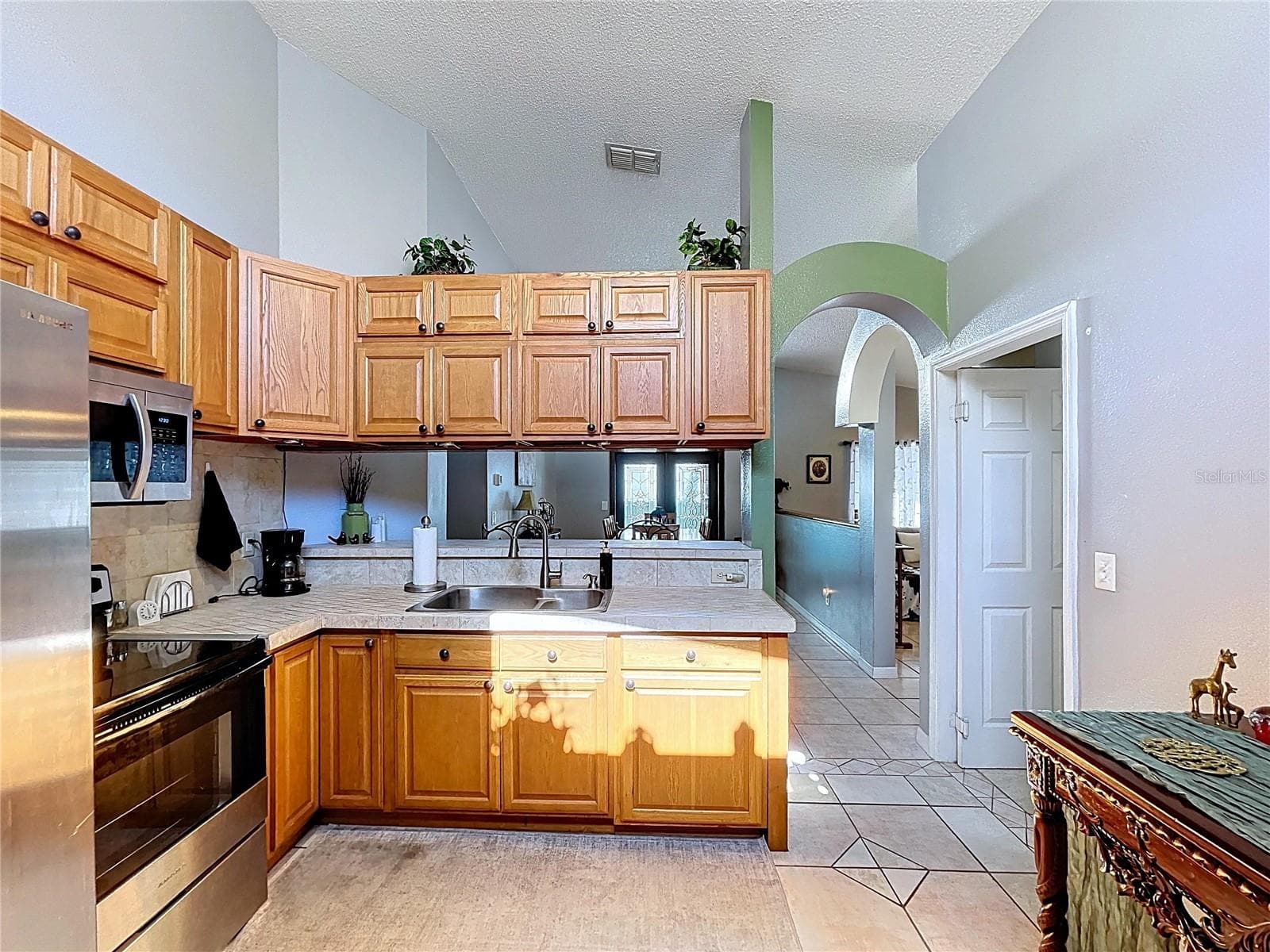 Single Family Residence at 11115 CHERRYWOOD LN, RIVERVIEW, photo 29 of 53