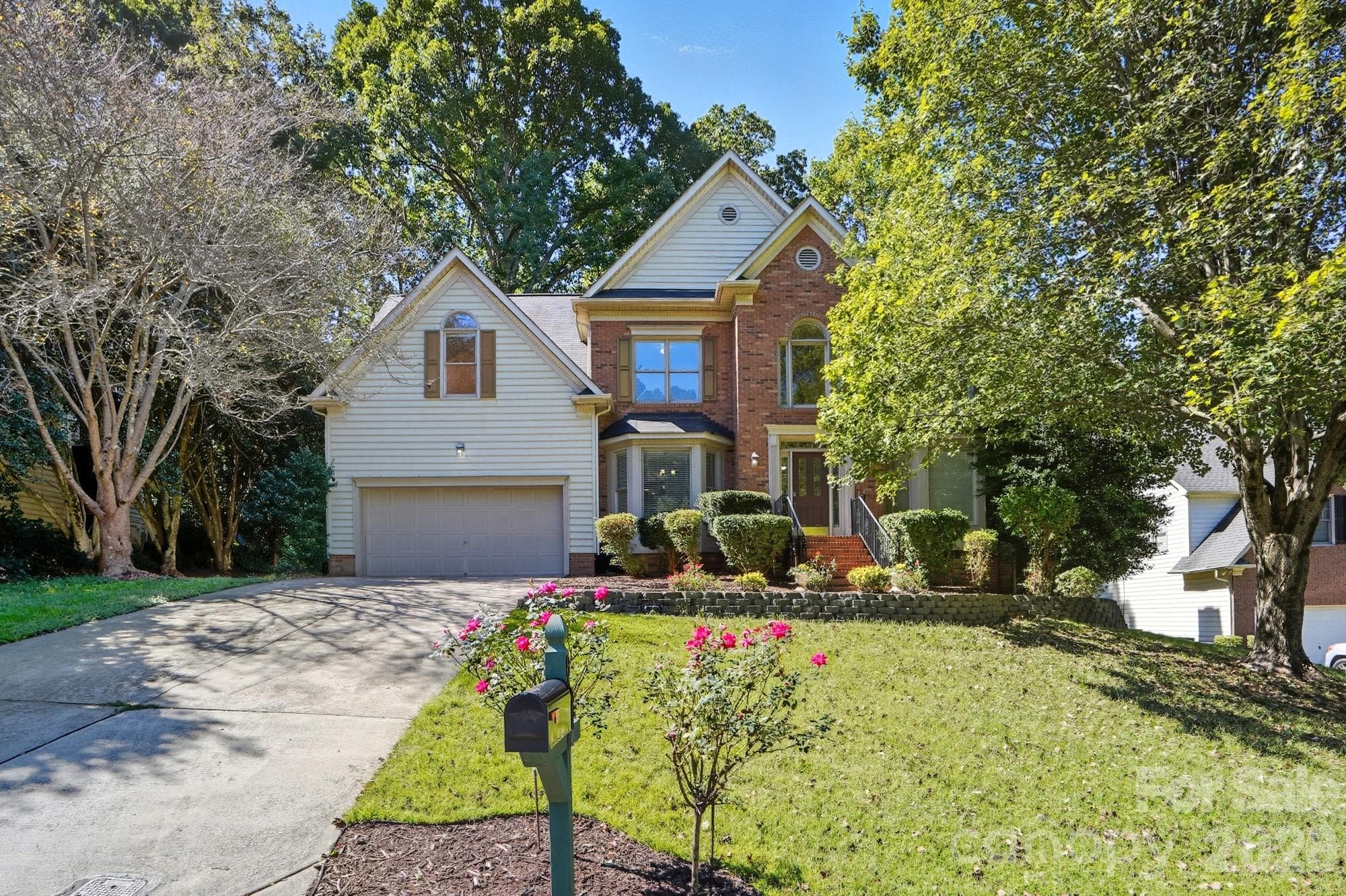 Single Family Residence at 8016 Painted Pony Court, Charlotte, photo 4 of 36