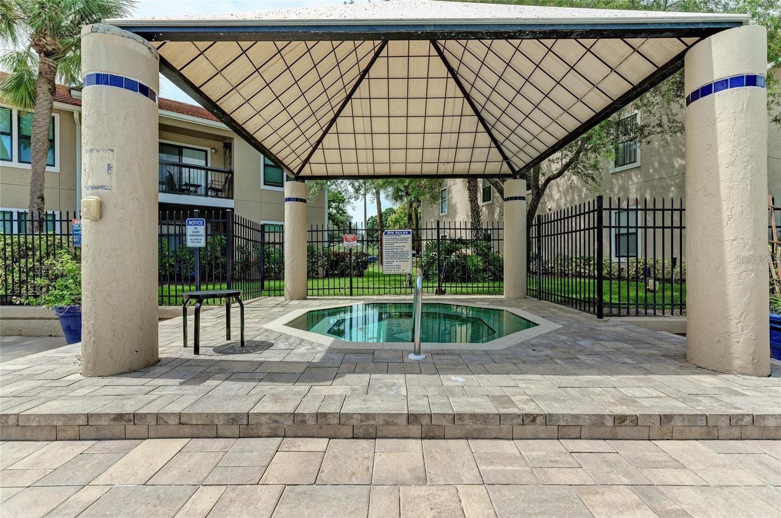 Resort Style Hot Tub - 4040 CROCKERS LAKE BLVD #1717, SARASOTA