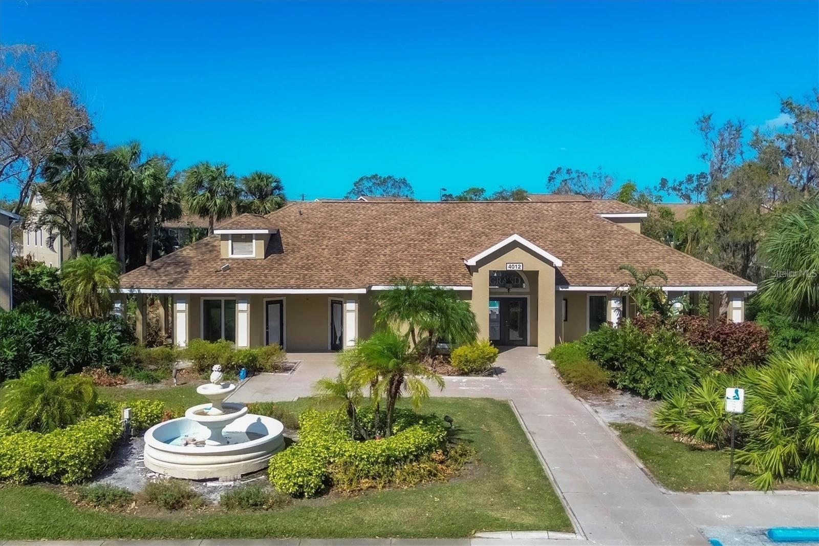 Condominium at 4040 CROCKERS LAKE BLVD #1717, SARASOTA, photo 41 of 44