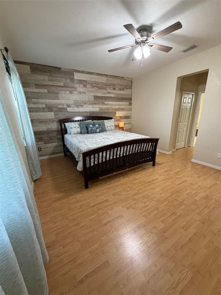 master bedroom - 11577 CAPTIVA KAY DR, RIVERVIEW