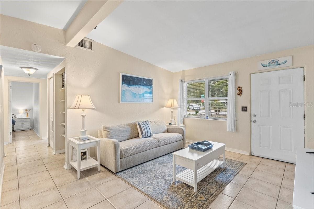Single Family Residence at 450 CARD AVE, HOLLY HILL, photo 11 of 104