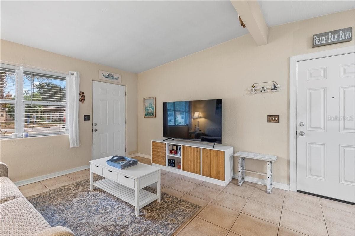 Single Family Residence at 450 CARD AVE, HOLLY HILL, photo 13 of 104