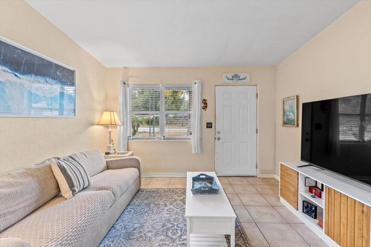 Single Family Residence at 450 CARD AVE, HOLLY HILL, photo 15 of 104