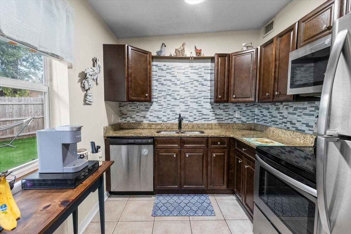 Single Family Residence at 450 CARD AVE, HOLLY HILL, photo 19 of 104