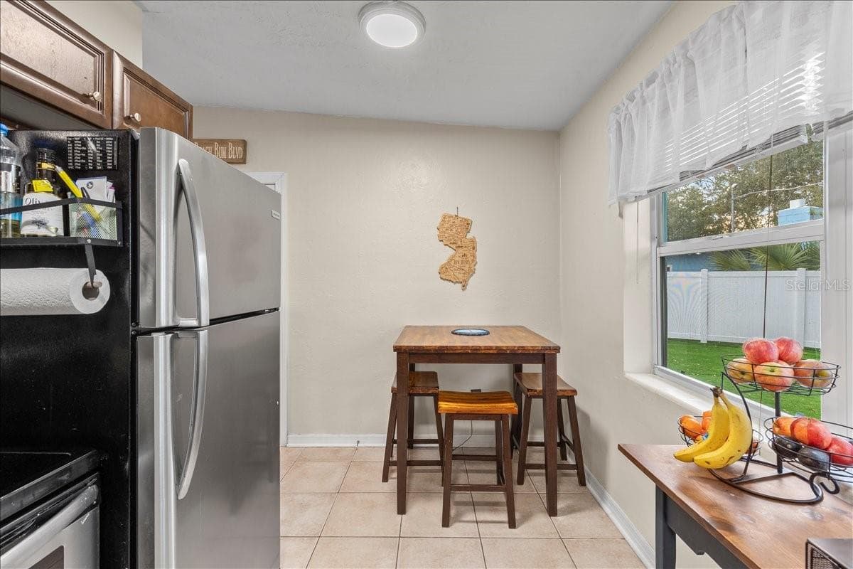 Single Family Residence at 450 CARD AVE, HOLLY HILL, photo 25 of 104