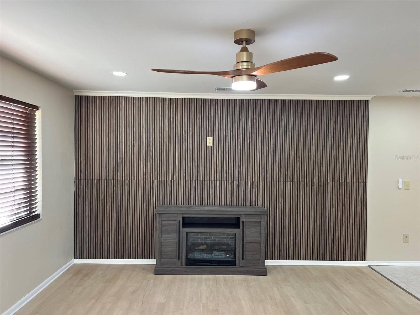 LRM - 5970 80TH ST N #101, ST PETERSBURG