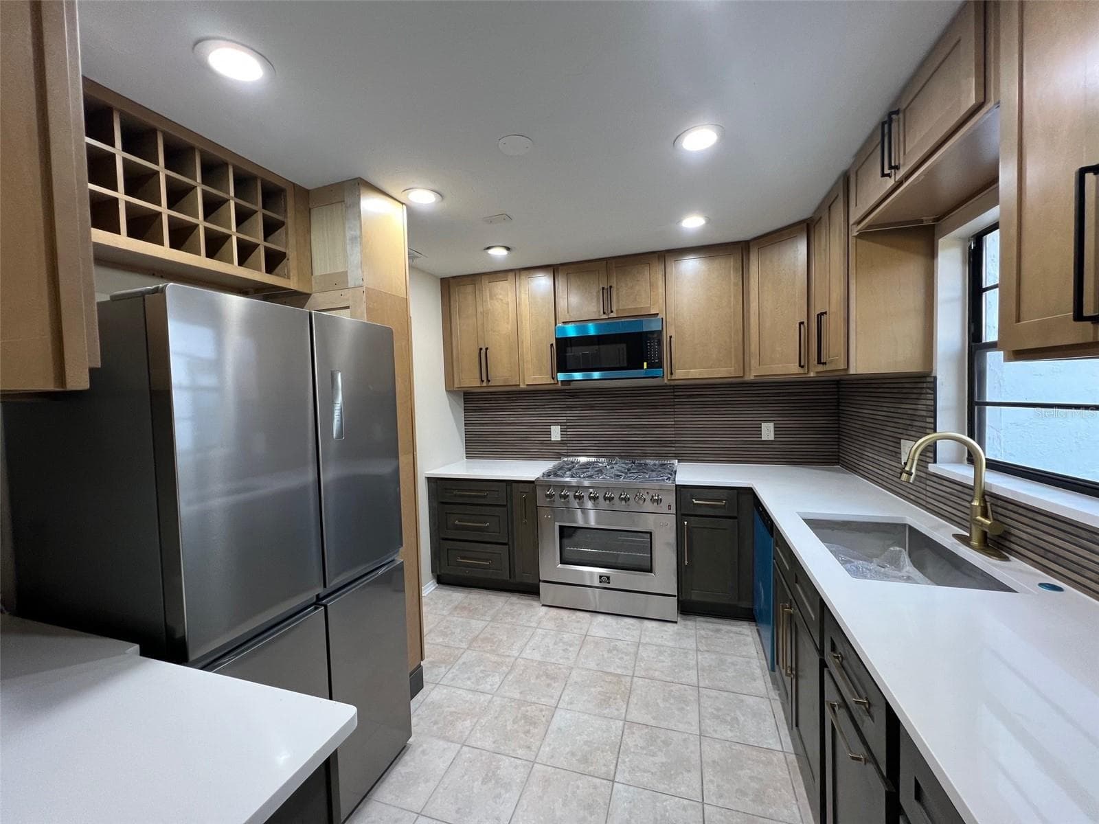 Condominium at 5970 80TH ST N #101, ST PETERSBURG, photo 15 of 34