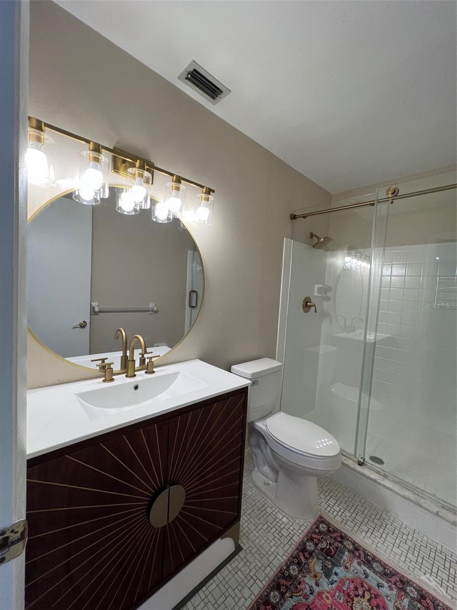PBATH - 5970 80TH ST N #101, ST PETERSBURG