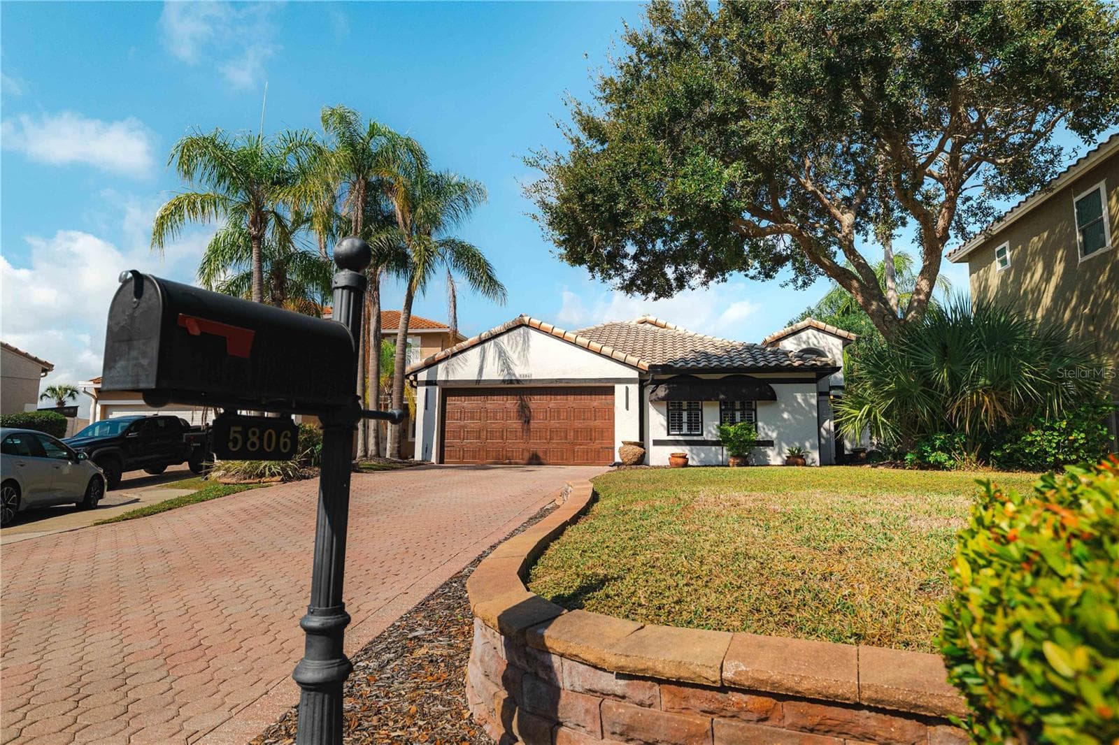 Single Family Residence at 5806 CAY COVE CT, TAMPA, photo 5 of 64