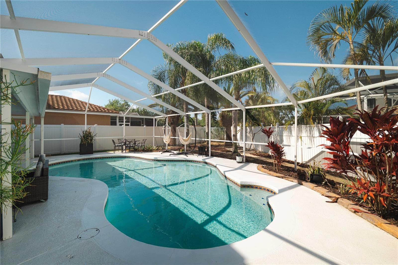 Single Family Residence at 5806 CAY COVE CT, TAMPA, photo 37 of 64