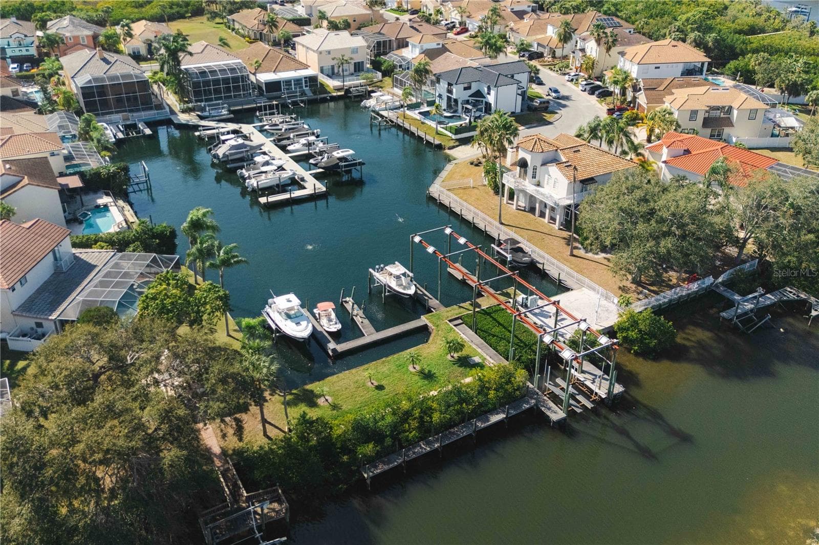 Single Family Residence at 5806 CAY COVE CT, TAMPA, photo 51 of 64
