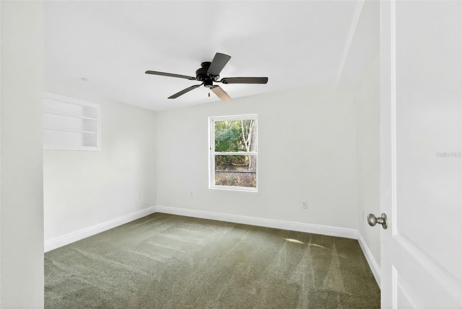 Single Family Residence at 1110 SW FORT KING ST, OCALA, photo 7 of 30