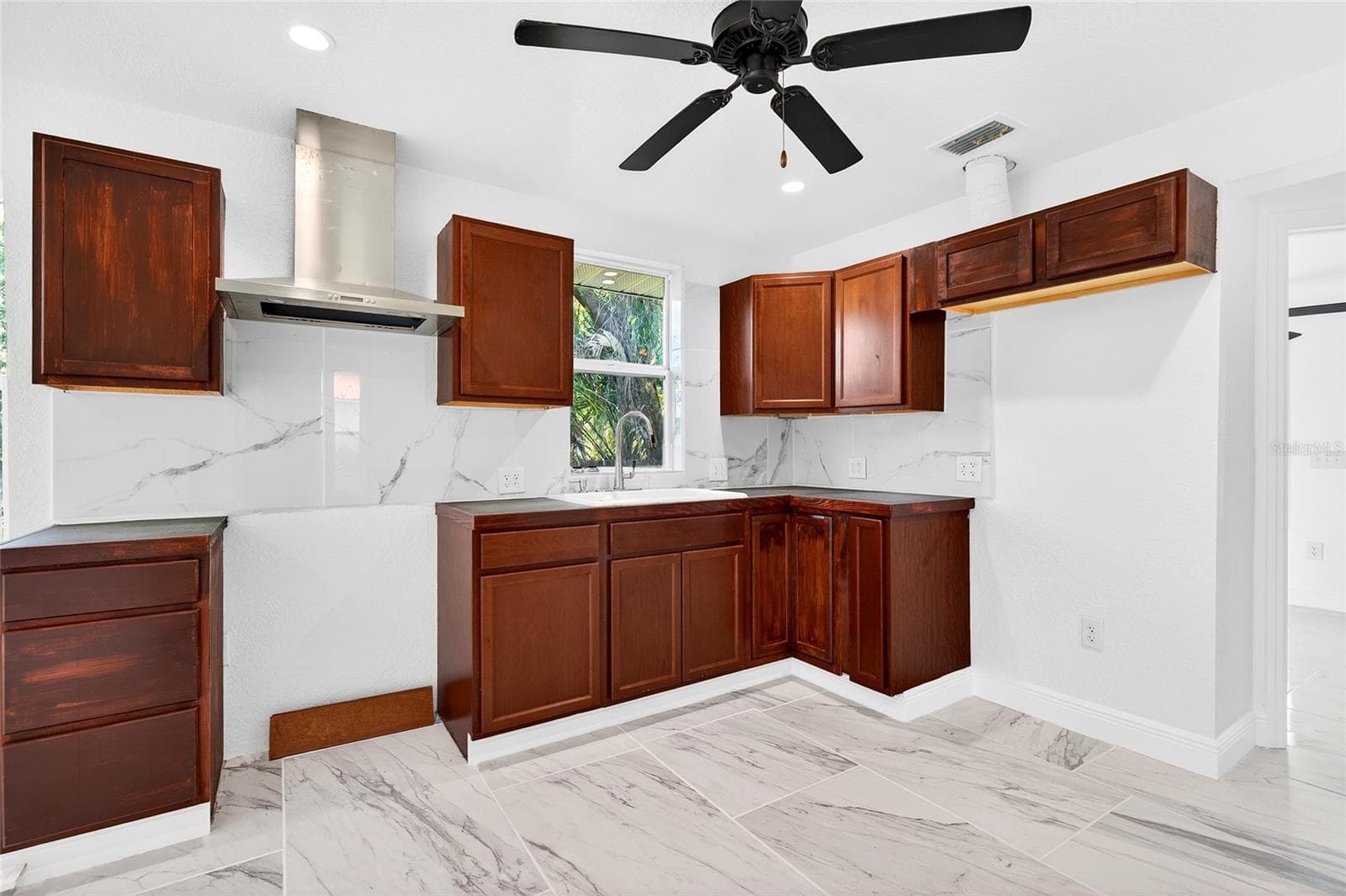 Single Family Residence at 1110 SW FORT KING ST, OCALA, photo 19 of 30