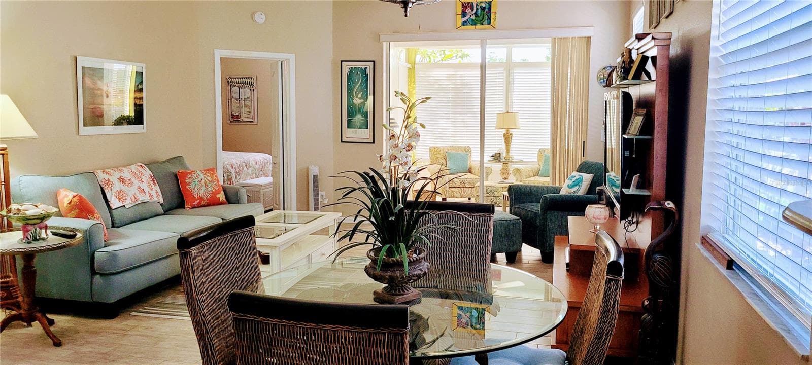 Condominium at 834 TREMONT GREENS LN #137, SUN CITY CENTER, photo 7 of 32