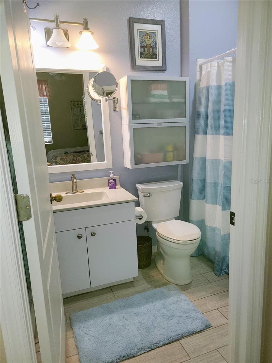 Condominium at 834 TREMONT GREENS LN #137, SUN CITY CENTER, photo 12 of 32
