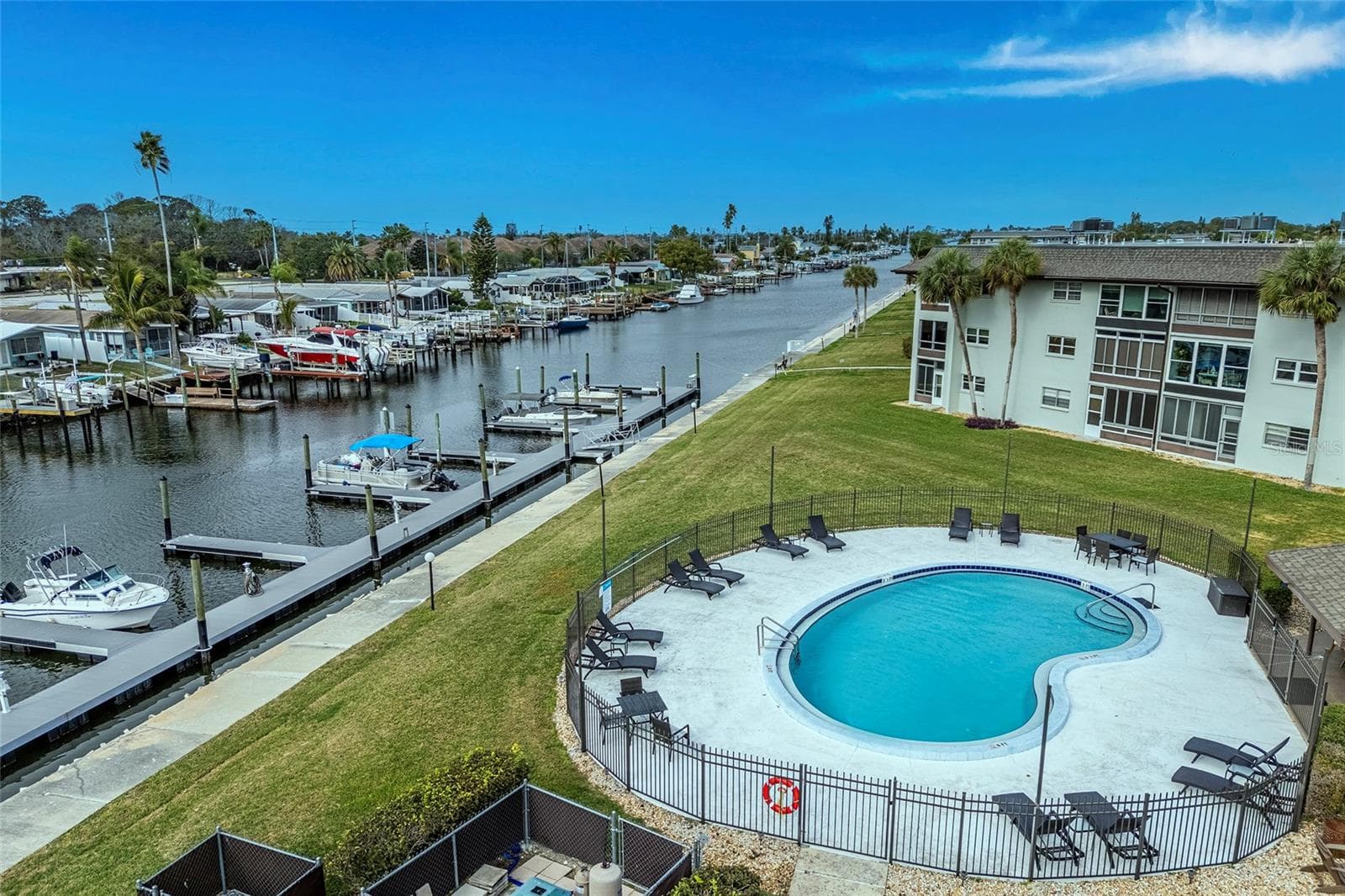 Condominium at 5197 SILENT LOOP #224, NEW PORT RICHEY, photo 3 of 41