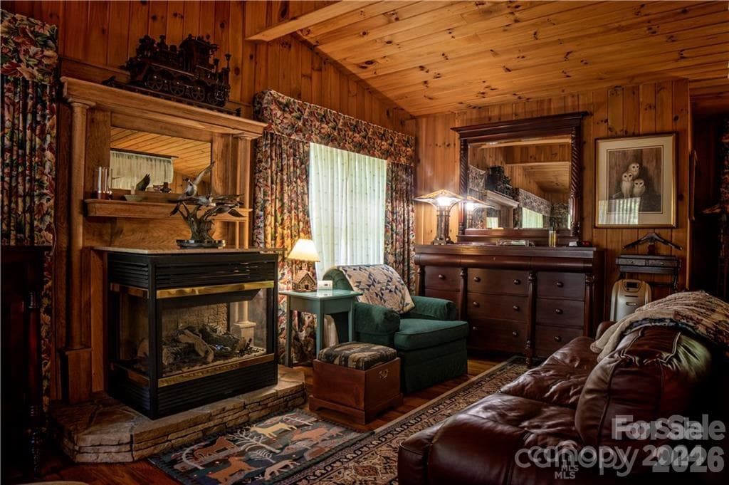 Single Family Residence at 2736 White Oak Flats Road, Green Mountain, photo 17 of 44