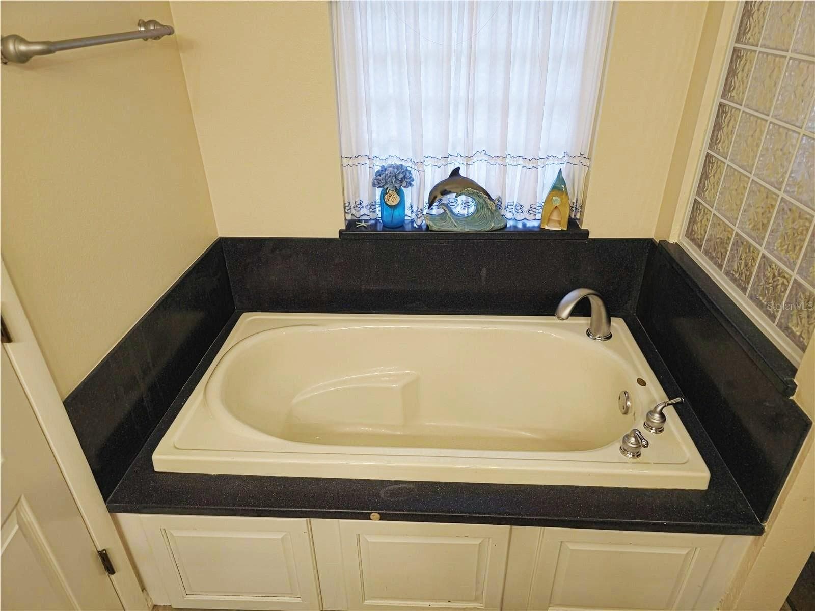 Primary Bath - 34041 HIGHLAND RD, LEESBURG