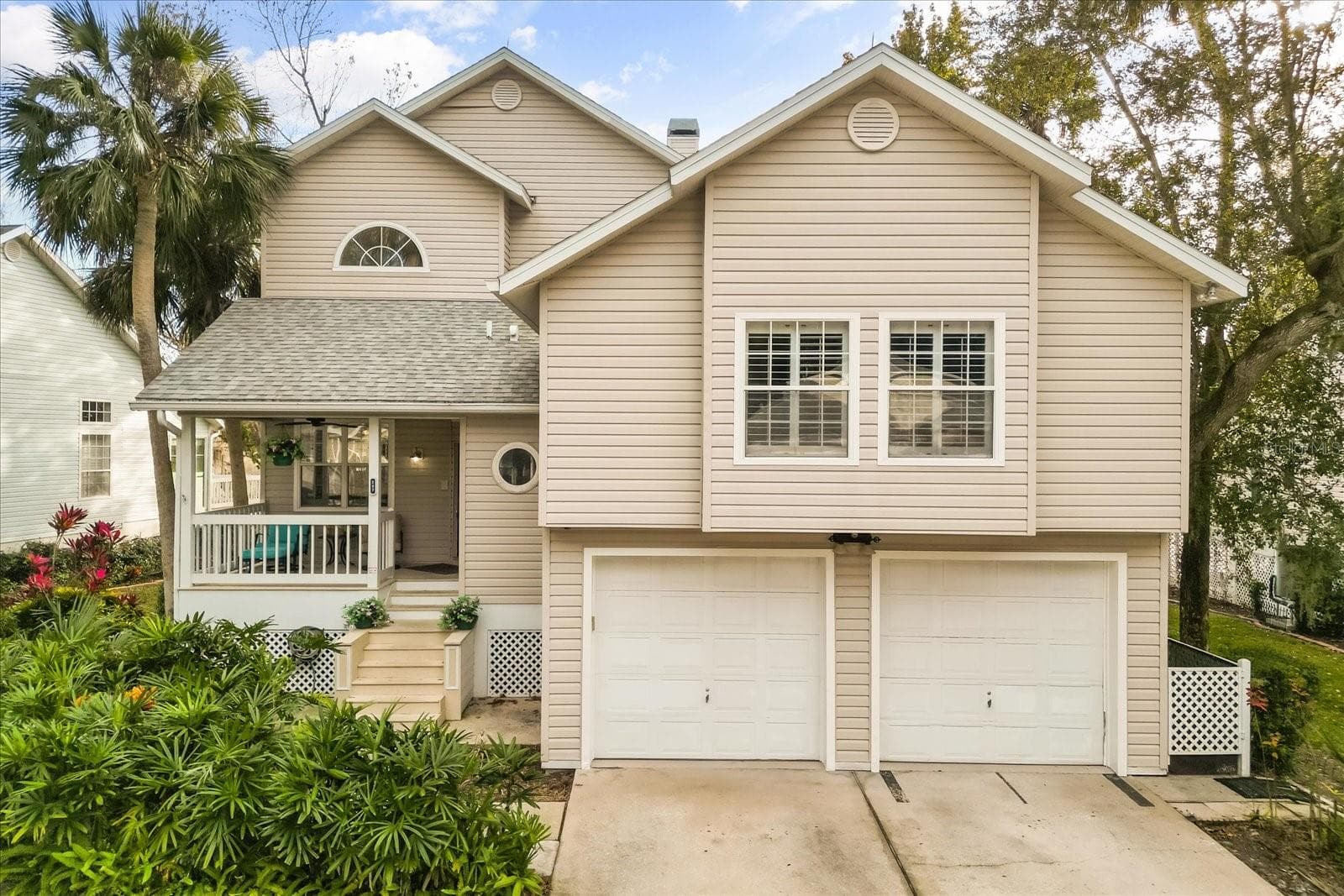 Single Family Residence at 227 RIVER VILLAGE DR, DEBARY, photo 3 of 50