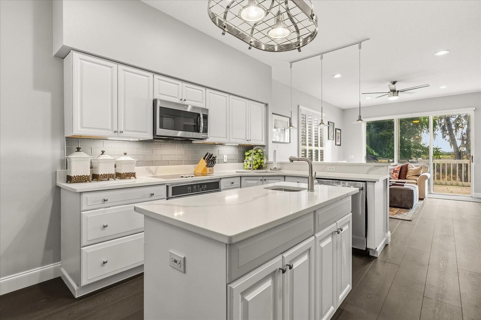 Single Family Residence at 227 RIVER VILLAGE DR, DEBARY, photo 9 of 50