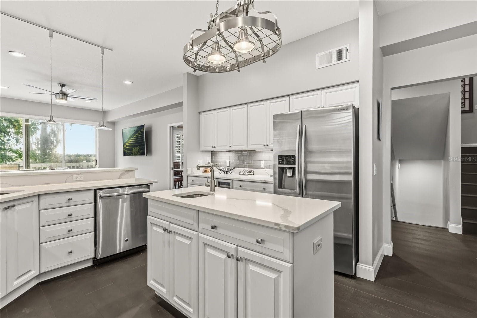 Single Family Residence at 227 RIVER VILLAGE DR, DEBARY, photo 11 of 50