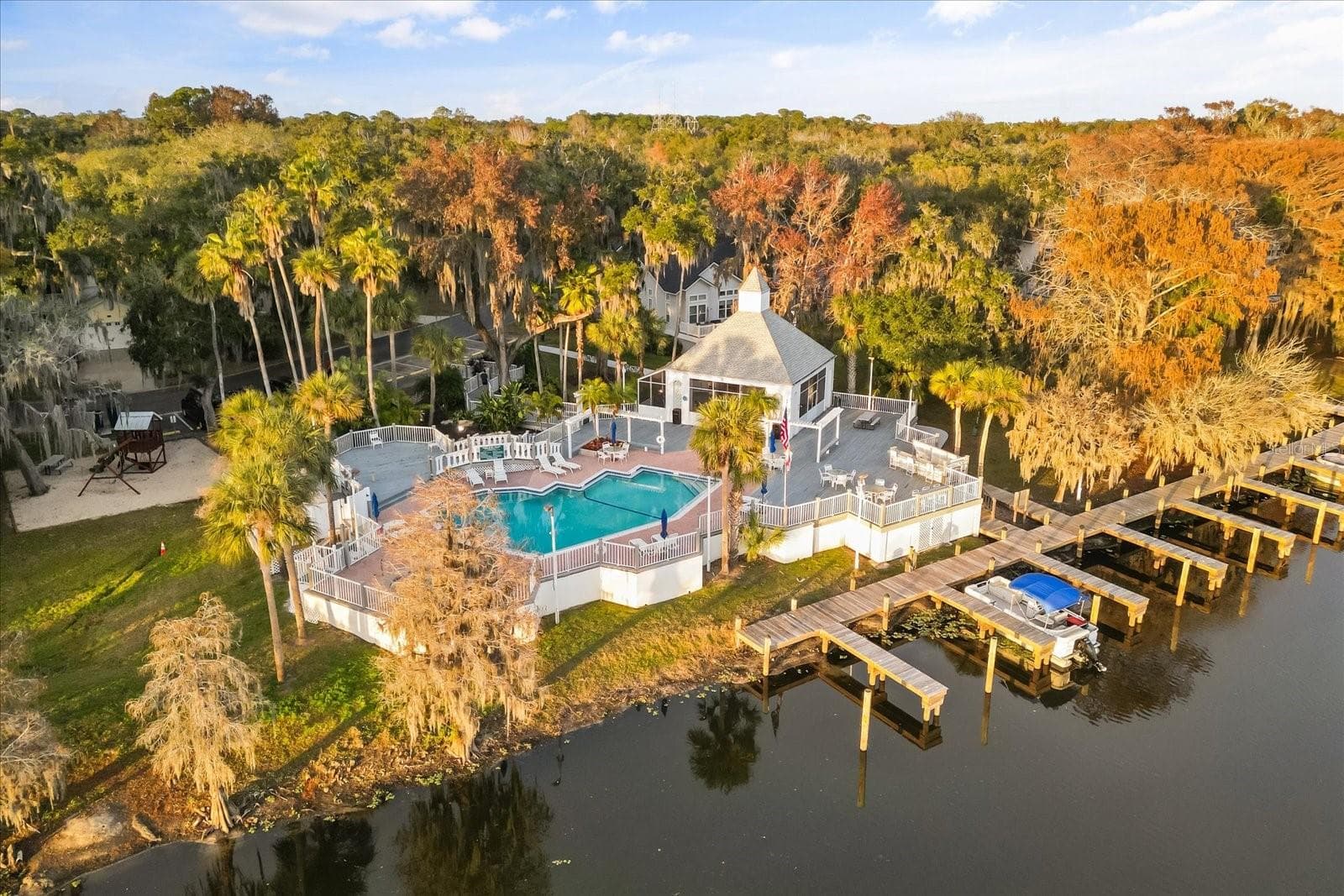 Community Waterfront Amenities - 227 RIVER VILLAGE DR, DEBARY