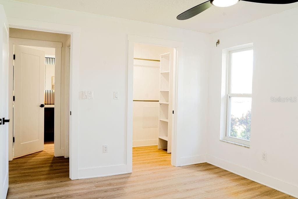Single Family Residence at 3807 48TH AVE S, ST PETERSBURG, photo 38 of 50